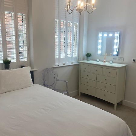 Unrivalled Location - Five Star - Worcester Apartment Eksteriør bilde