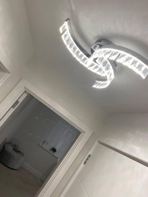 Unrivalled Location - Five Star - Worcester Apartment Eksteriør bilde