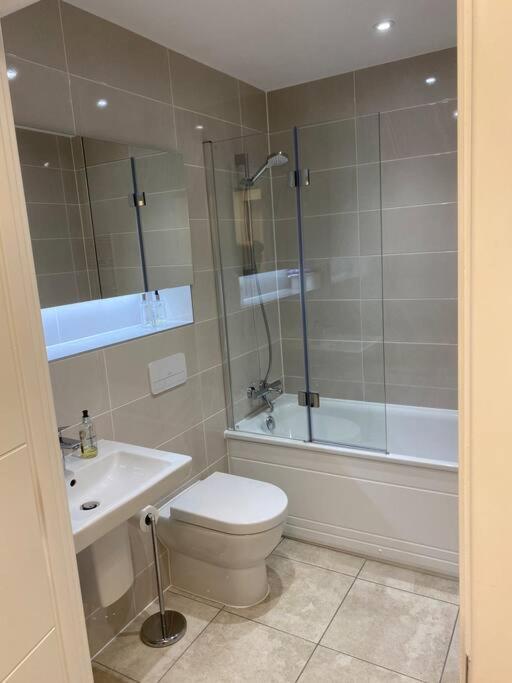 Unrivalled Location - Five Star - Worcester Apartment Eksteriør bilde