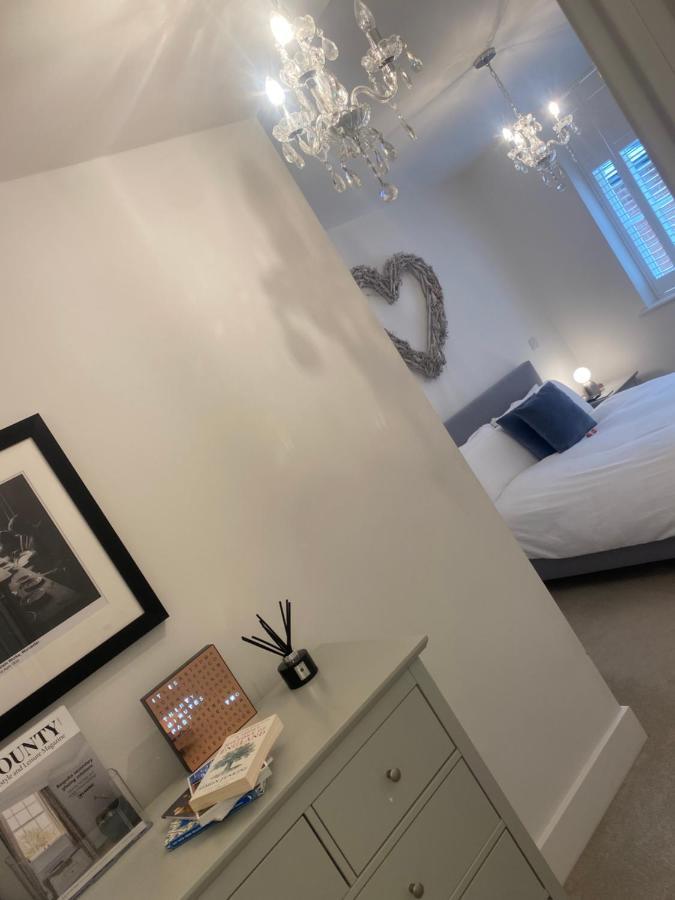 Unrivalled Location - Five Star - Worcester Apartment Eksteriør bilde
